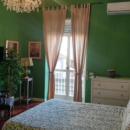 Luisella Apartment Naples