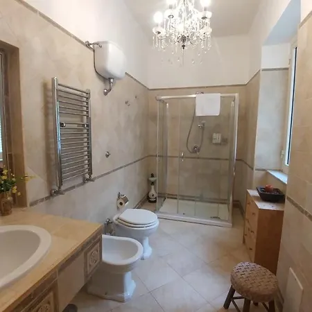Luisella Apartment *